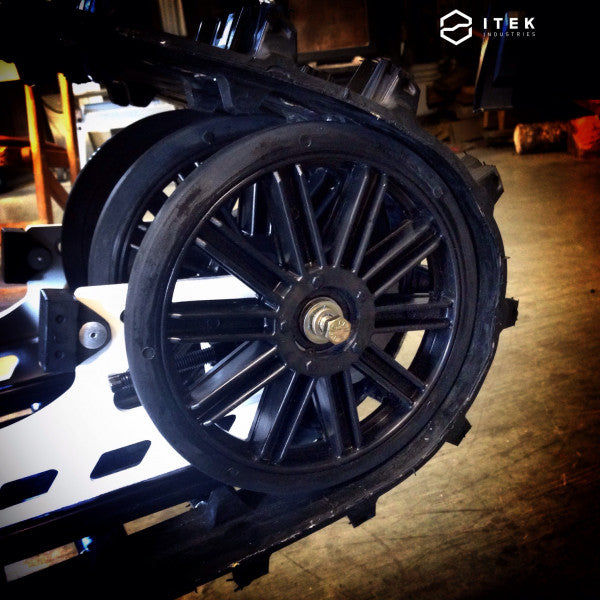 Ensemble grandes roues en plastique/caoutchouc