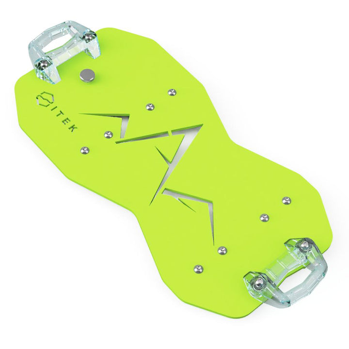 Adaptateur Milwaukee Packout vers LinQ simple permettant l’installation d’un accessoire Ski-Doo LinQ 16 pouces sur une boîte Packout vert mante