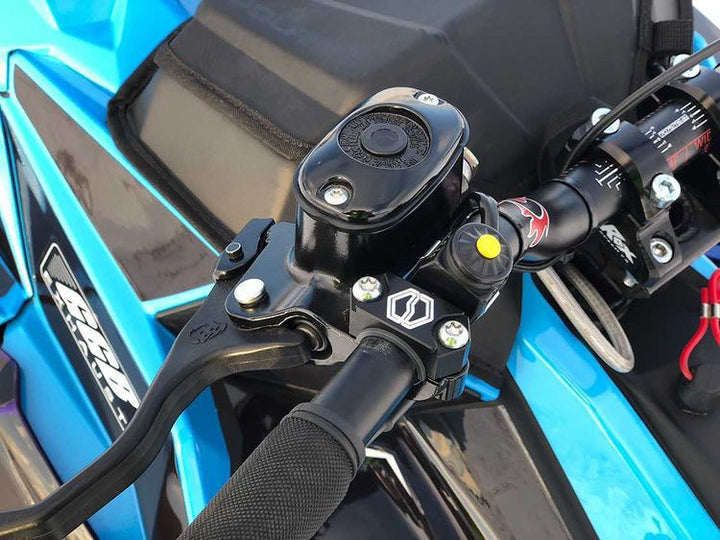 Attache Rotative de réservoir à frein